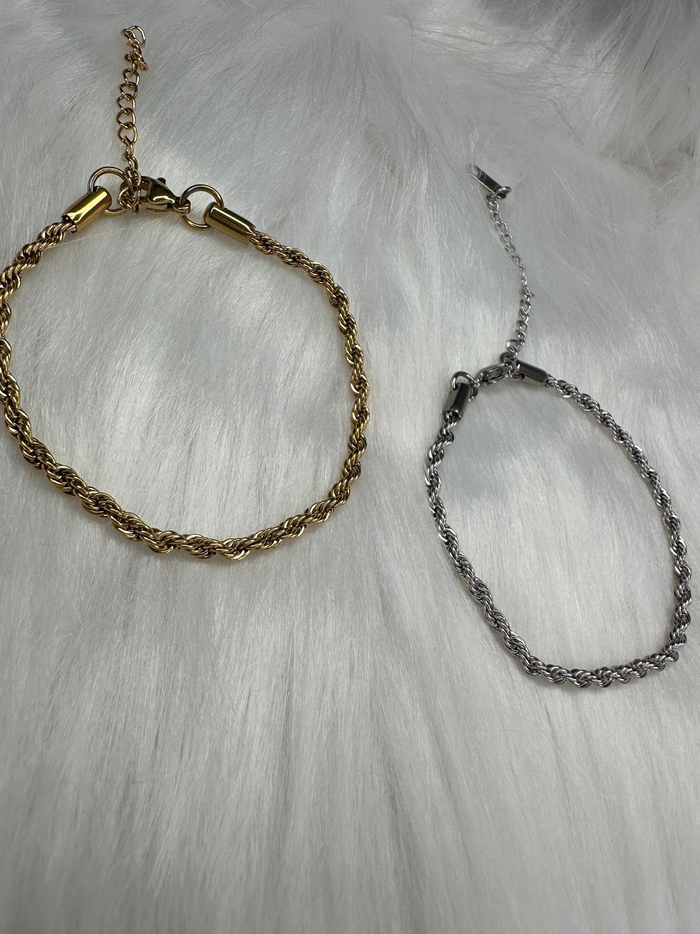Reliefs Bracelet