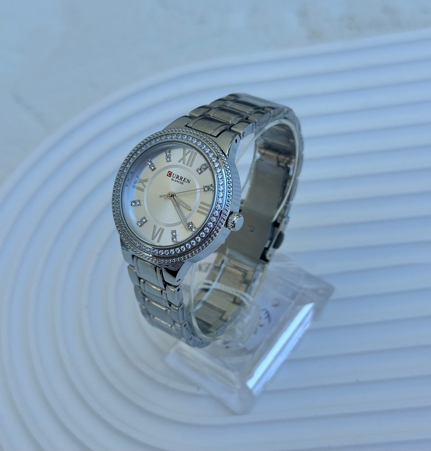 Avalie Watch