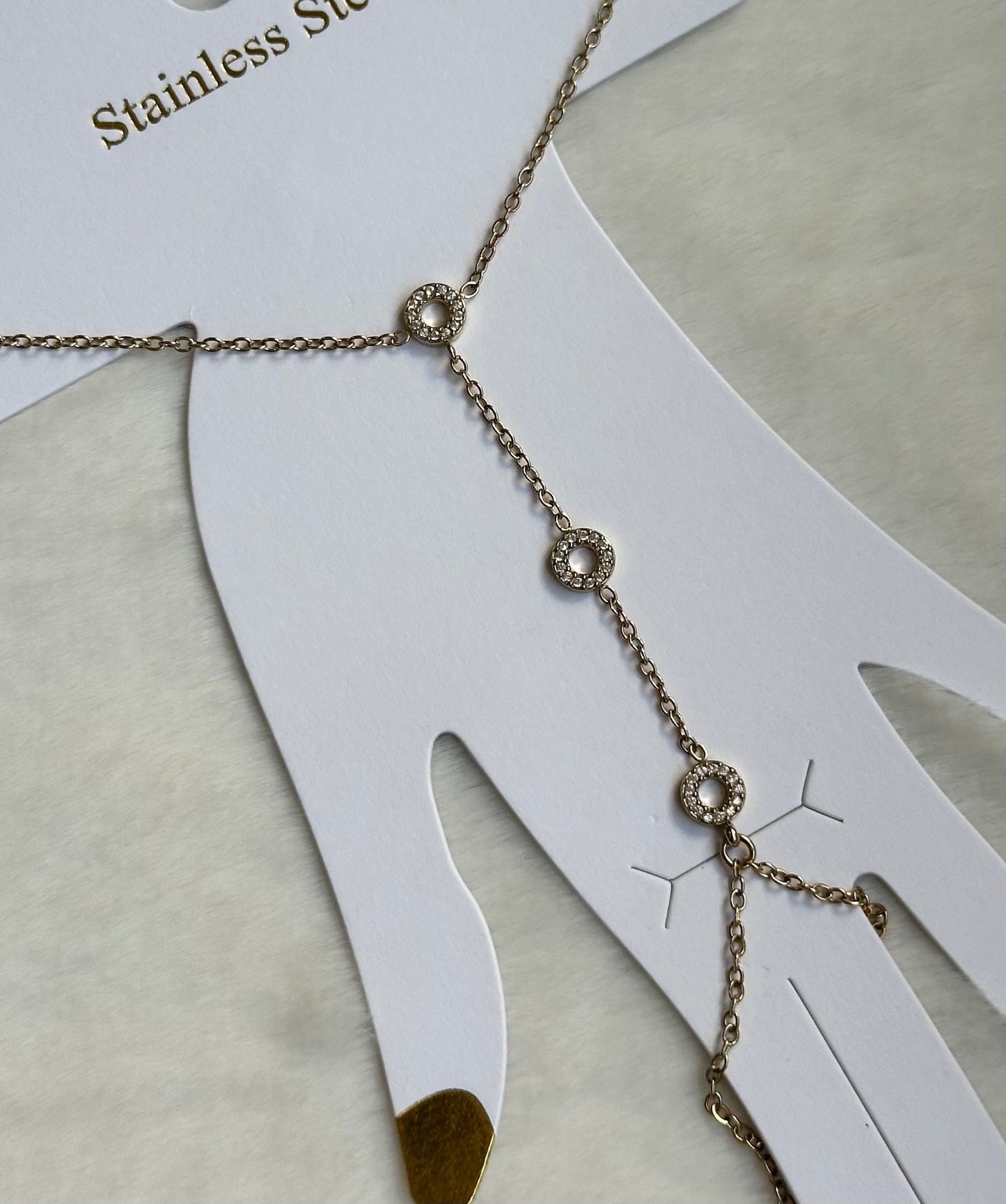 Banski Hand Chain
