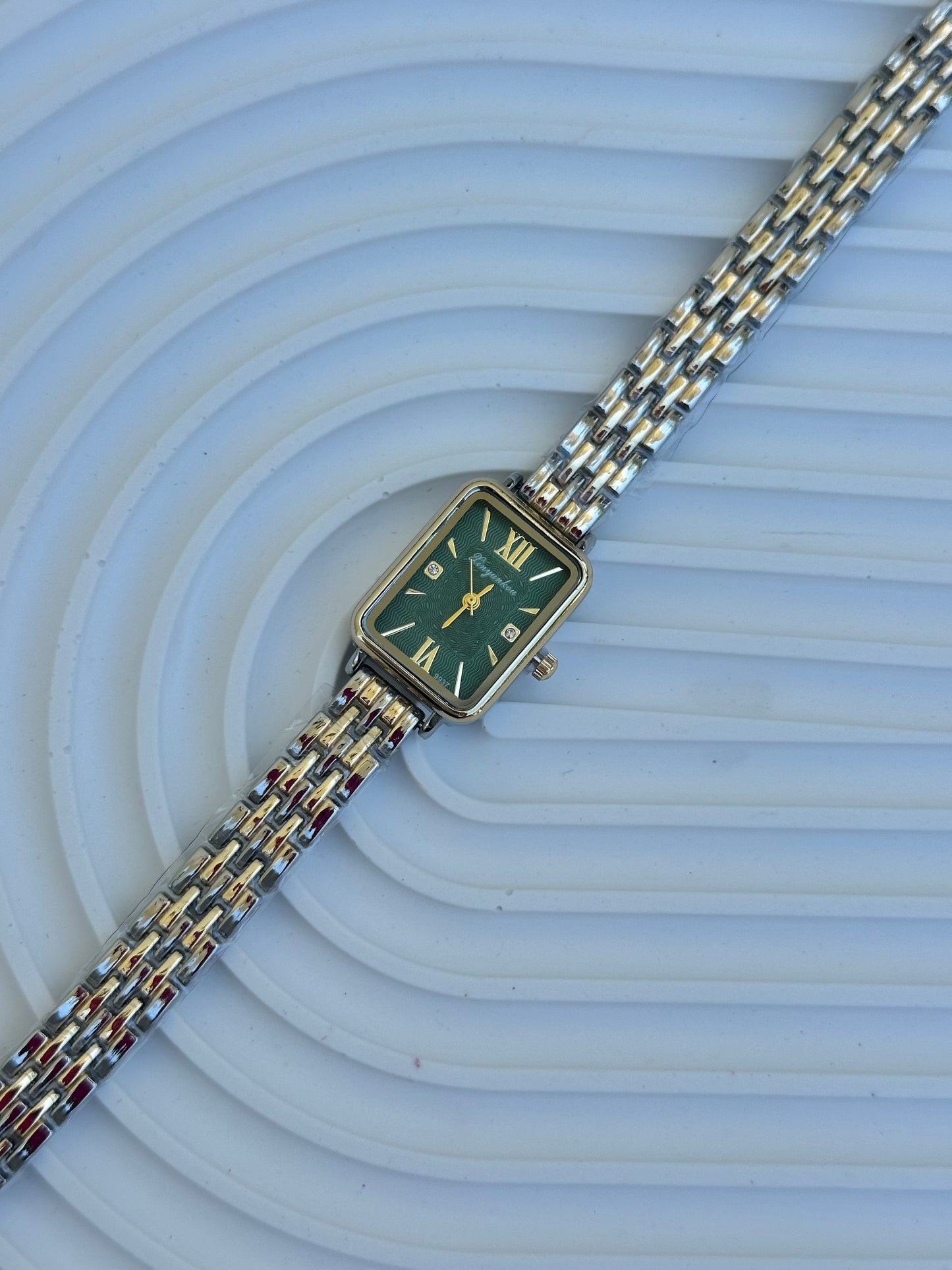 Kiona Watch