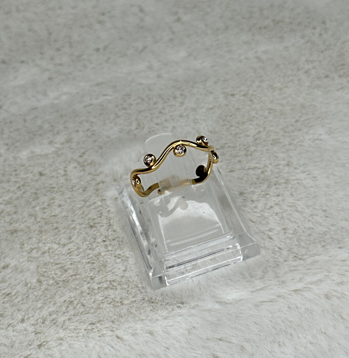 Nea Ring