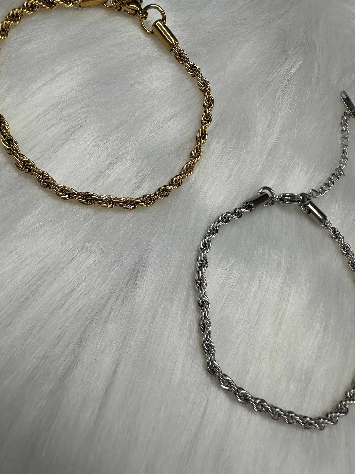 Reliefs Bracelet