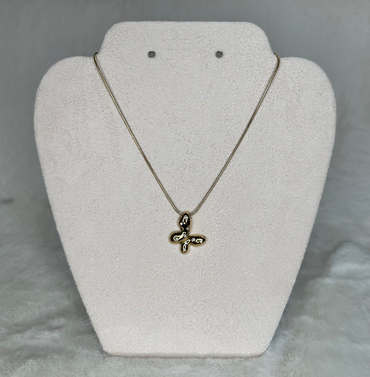 Evania Necklace