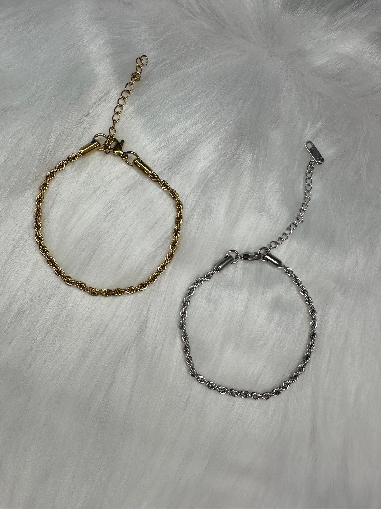 Reliefs Bracelet
