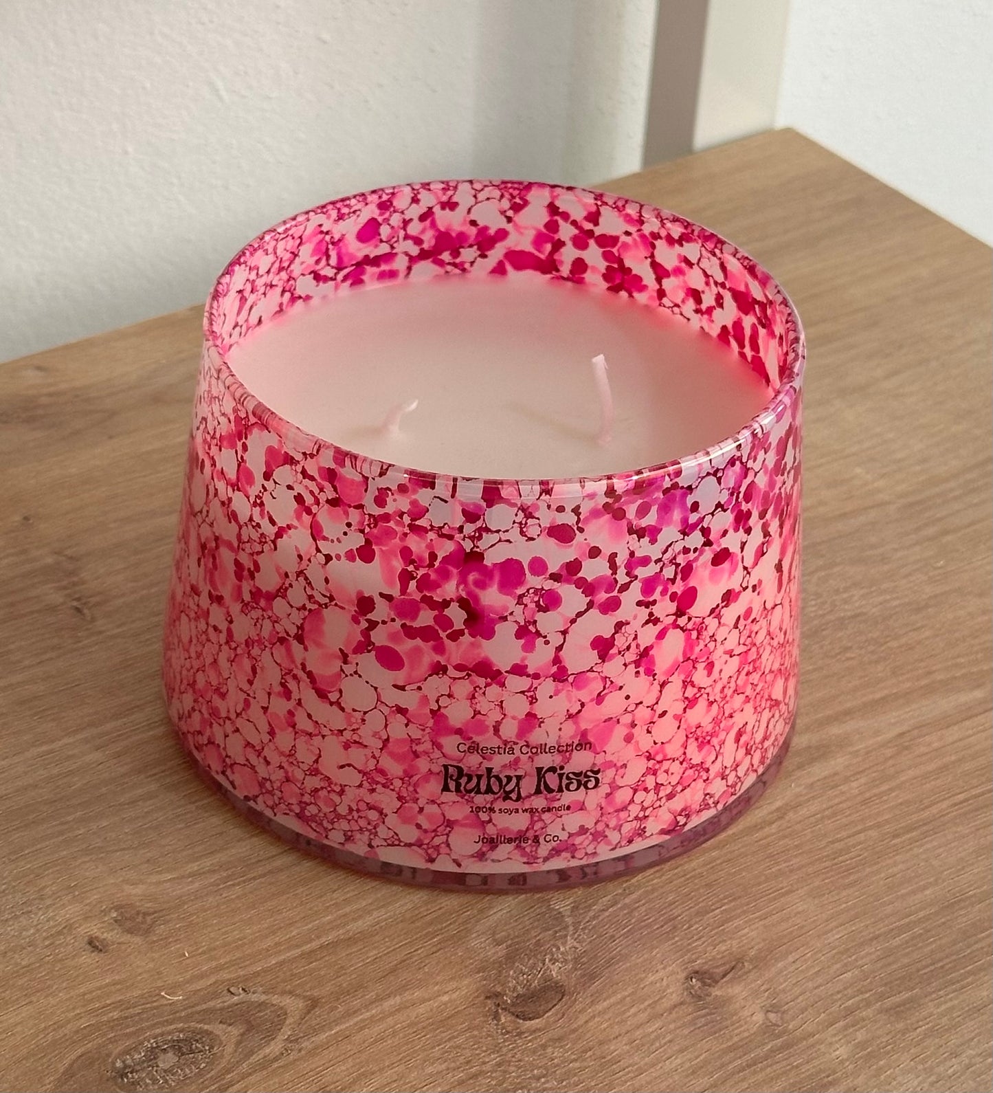 Ruby Kiss Candle