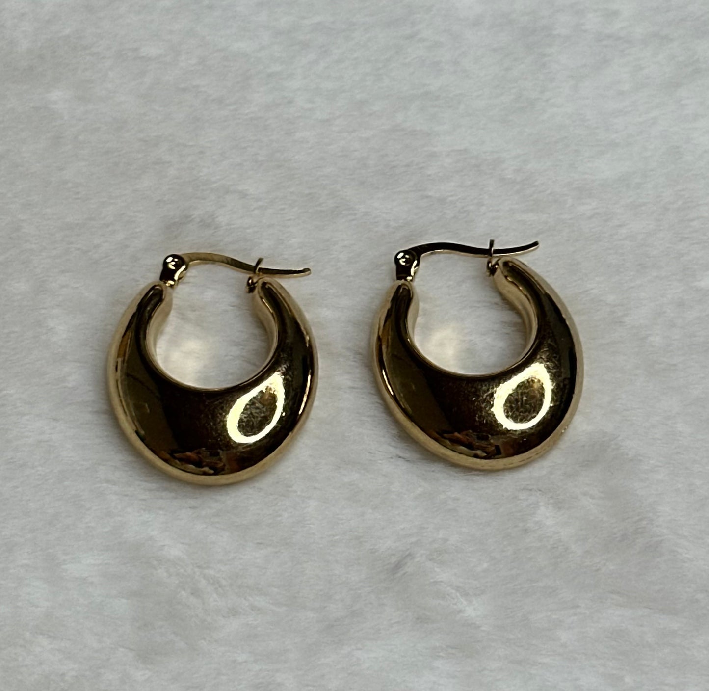 Aire Earrings