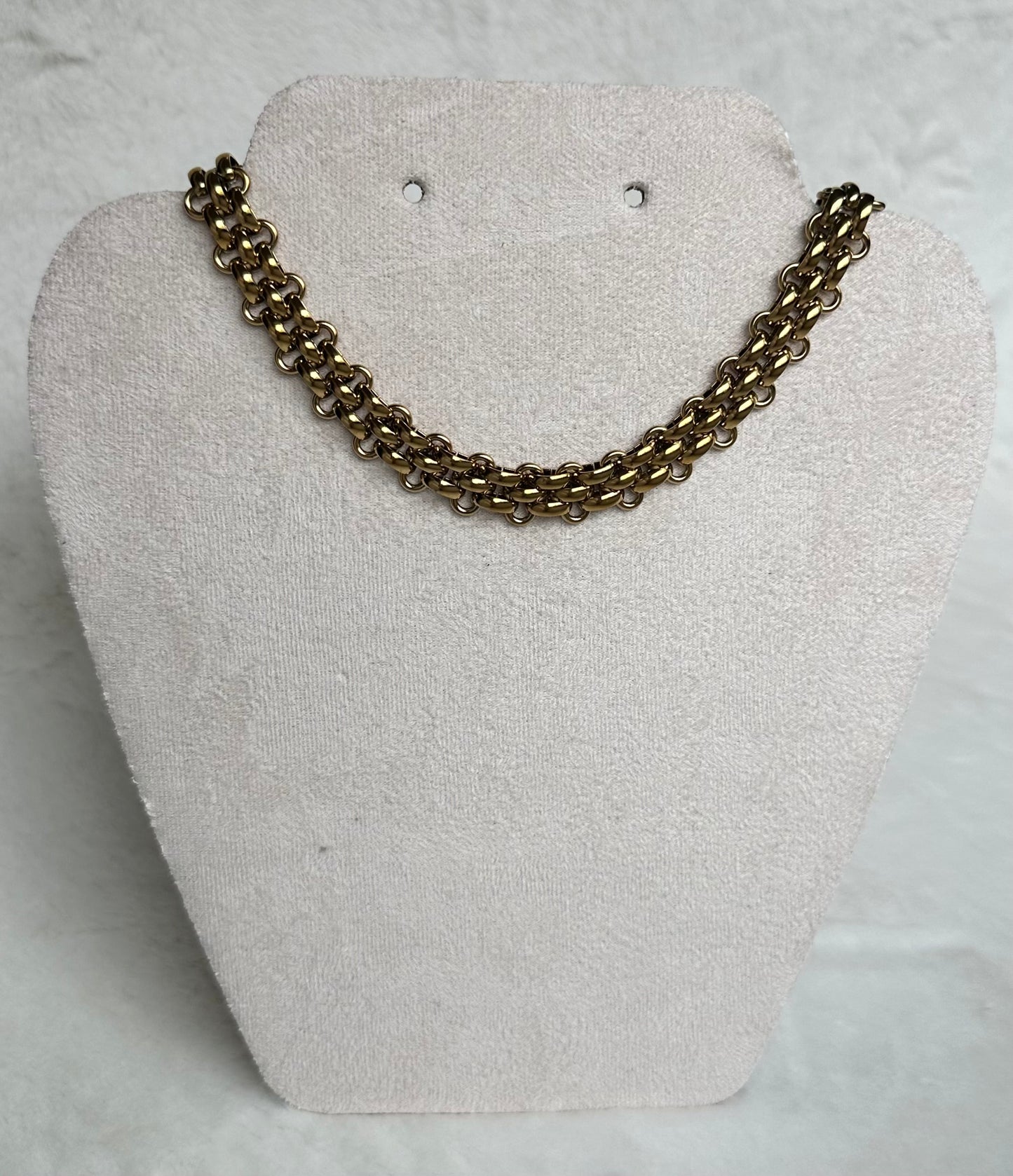 Ezra Necklace
