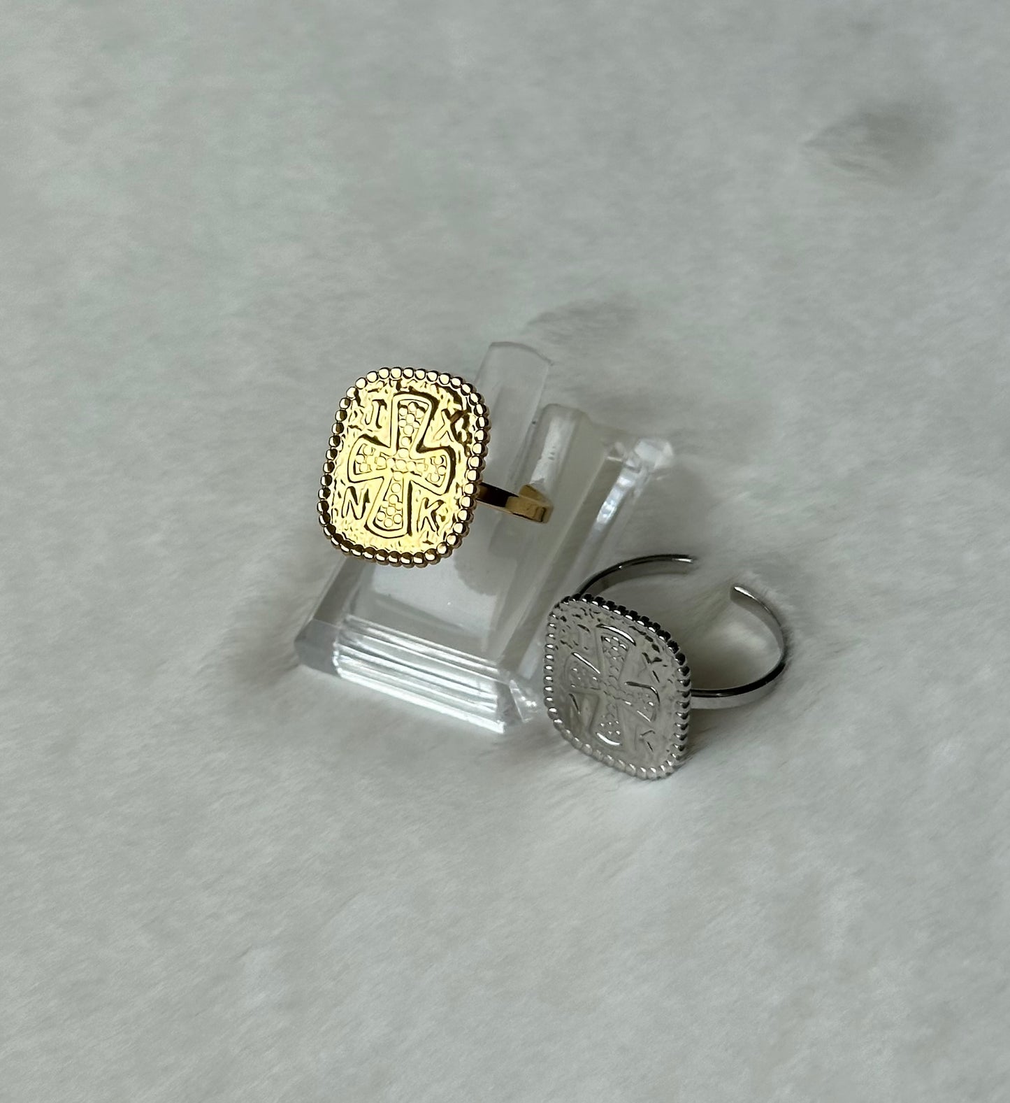 IC.XC. Ring