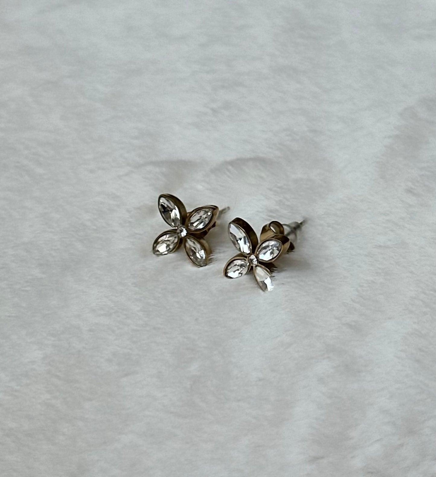 Oriana Earrings