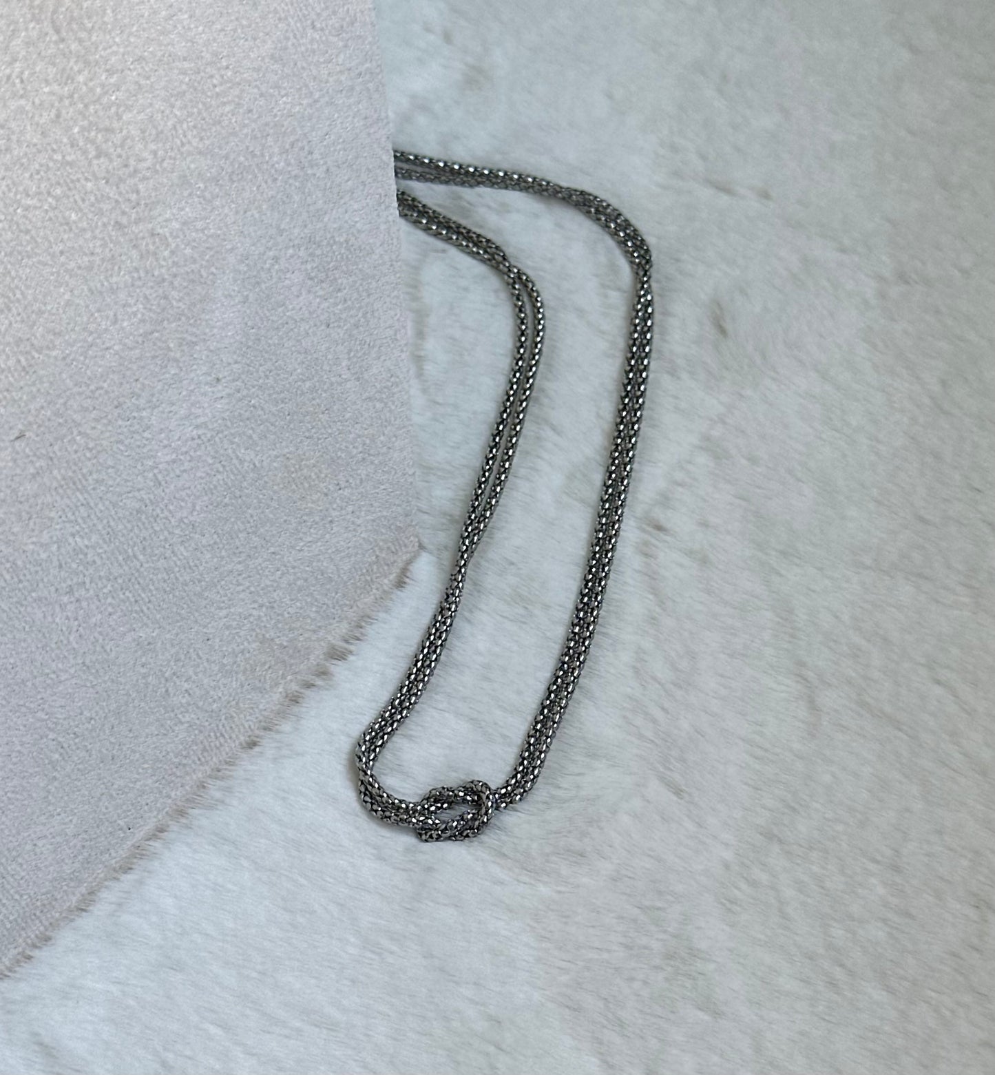 Alba Necklace