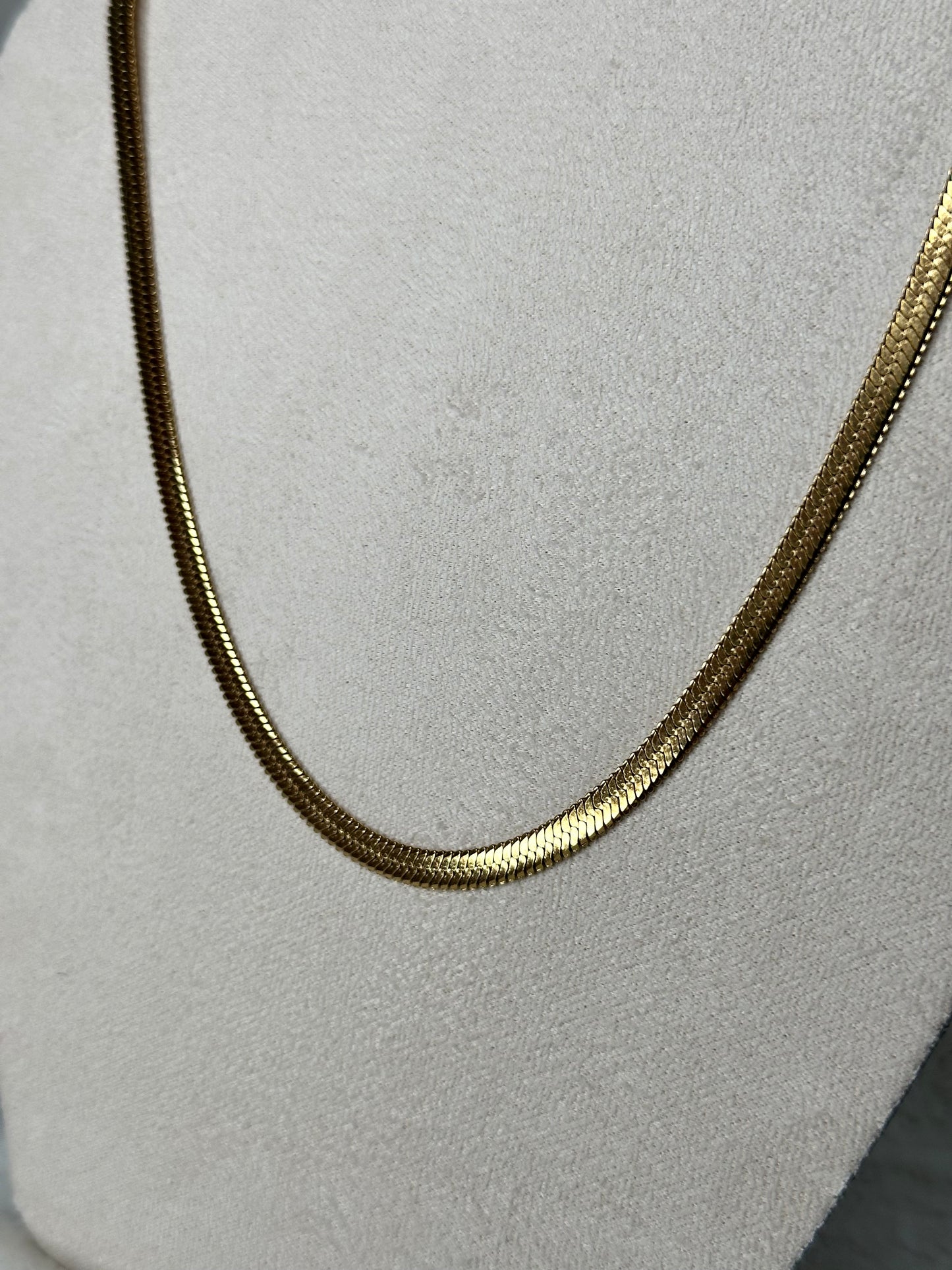 Cova Necklace