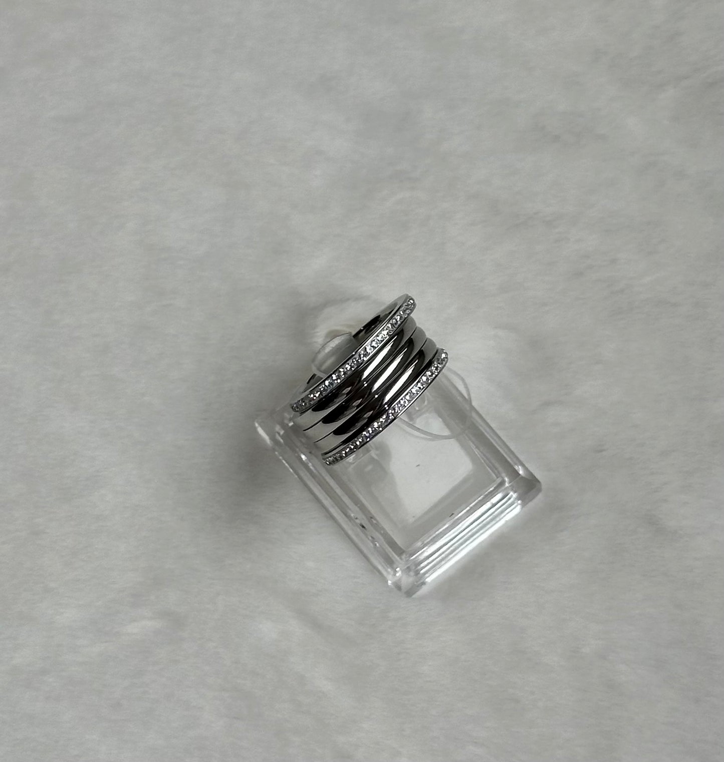 Lily Ring