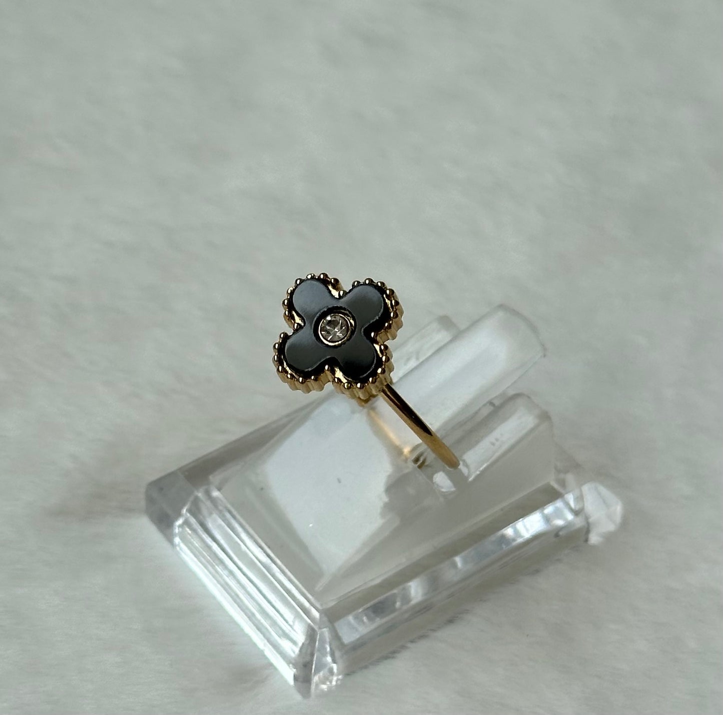 Ottie Ring