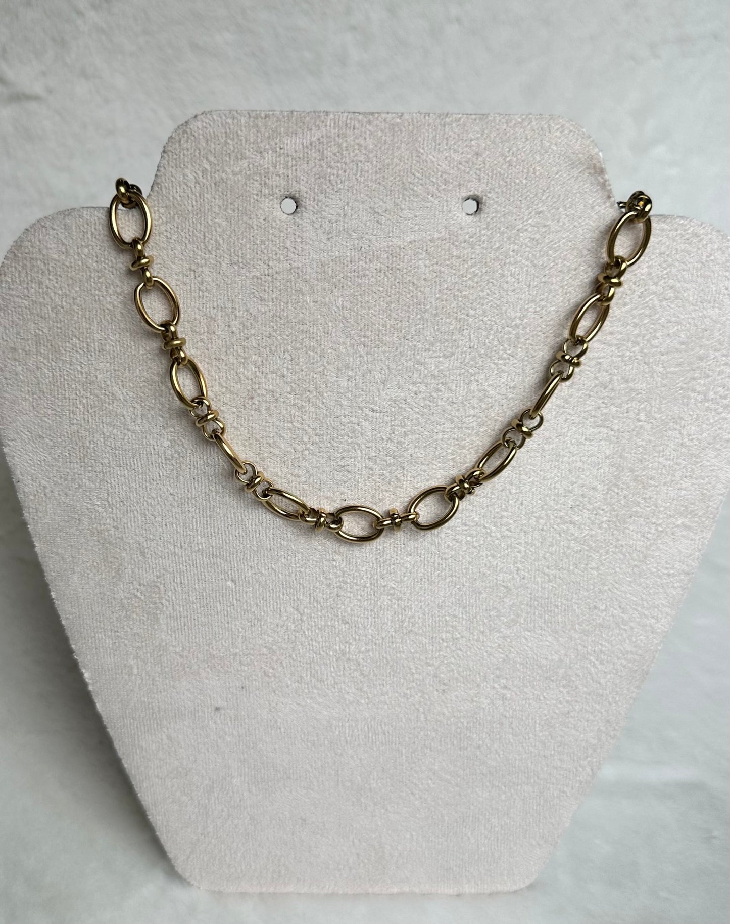 Zoe Necklace