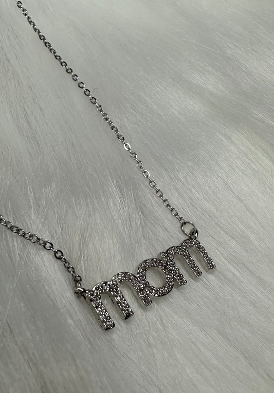 'Mom' Necklace