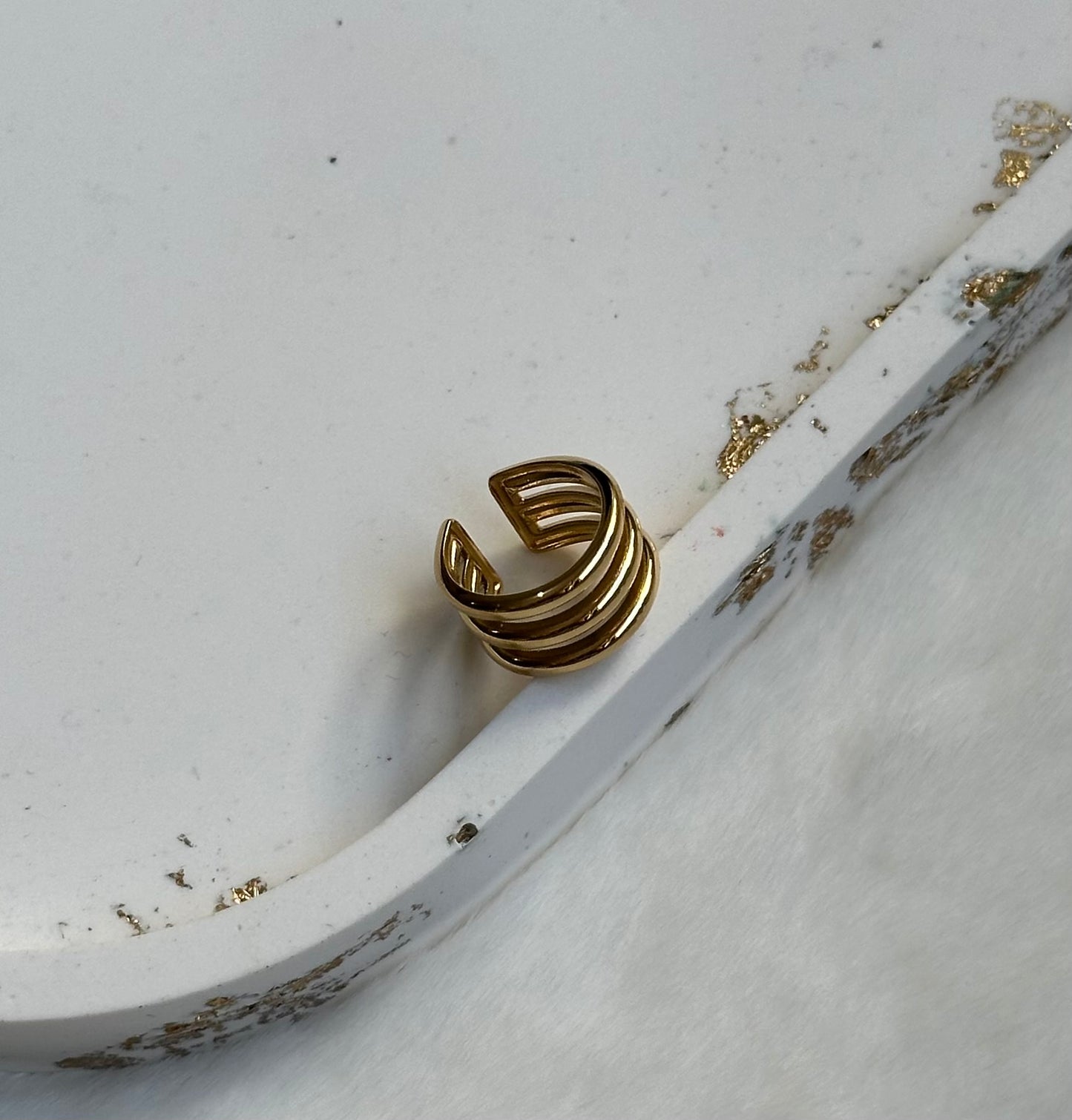 Tove Ear Cuff