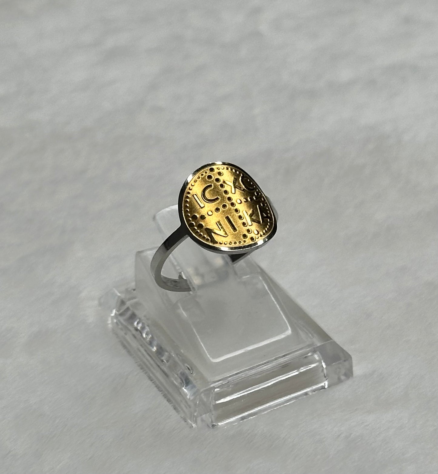 IC.XC. Ring