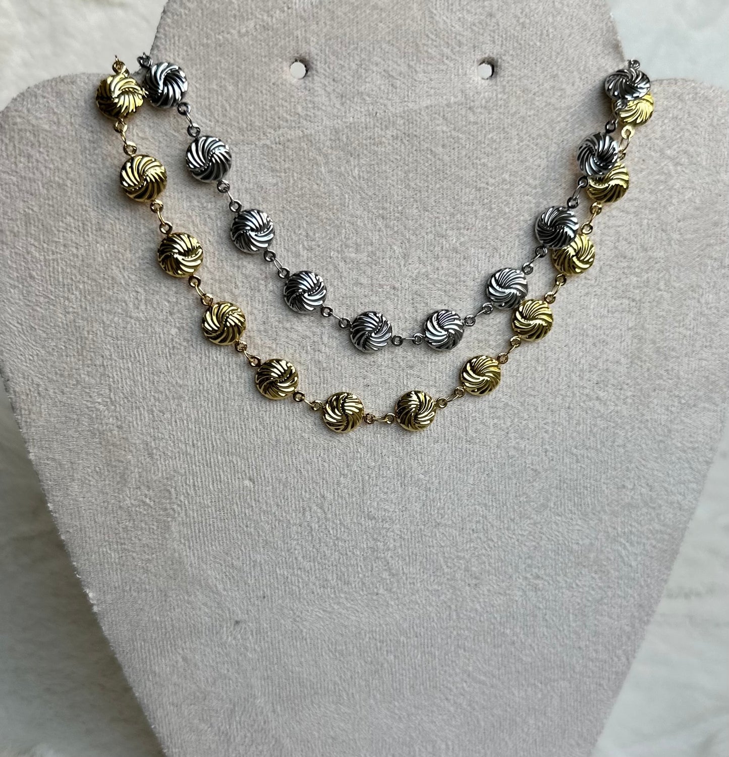 Acacia Necklace