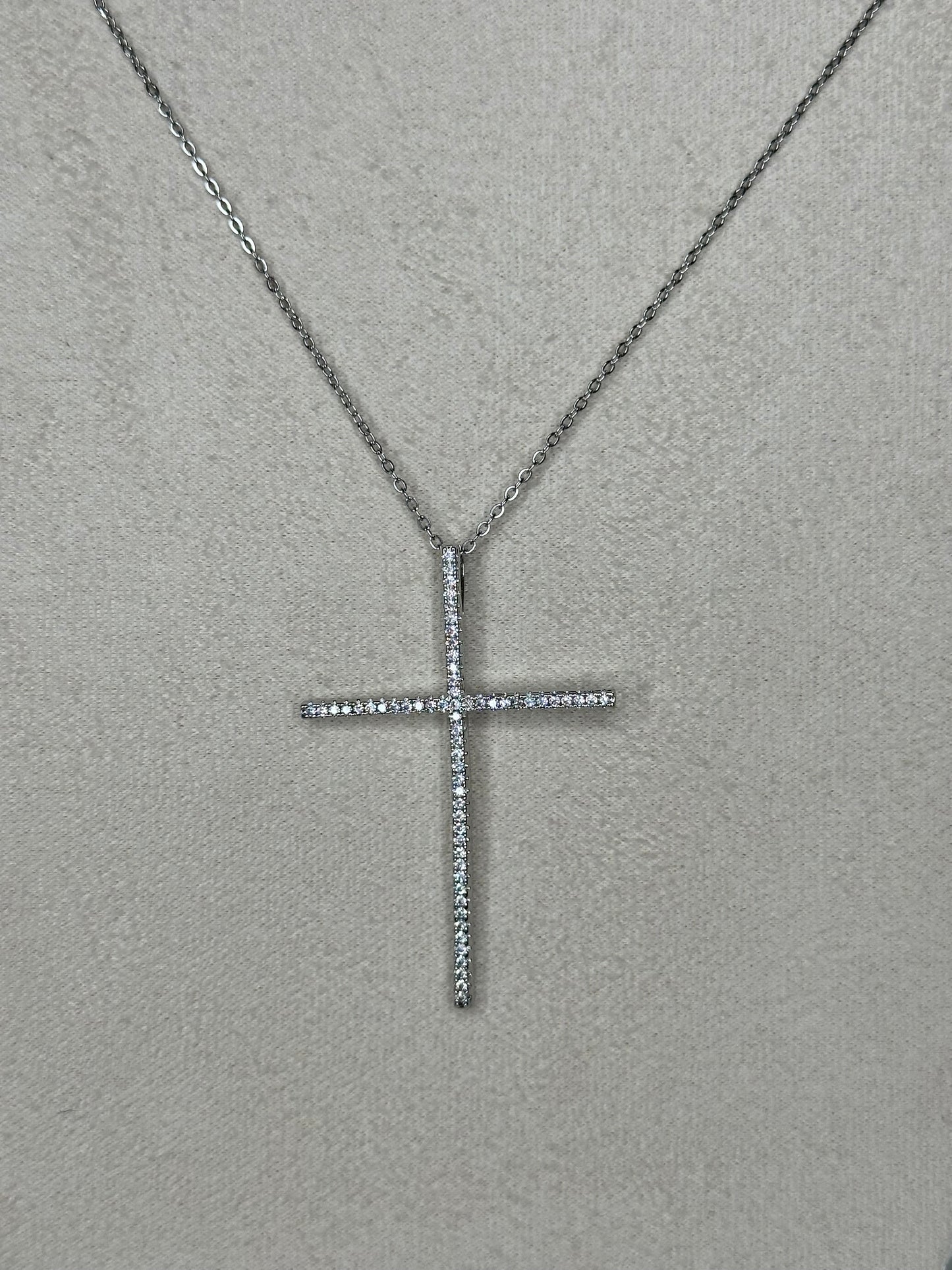 Cora Cross Necklase