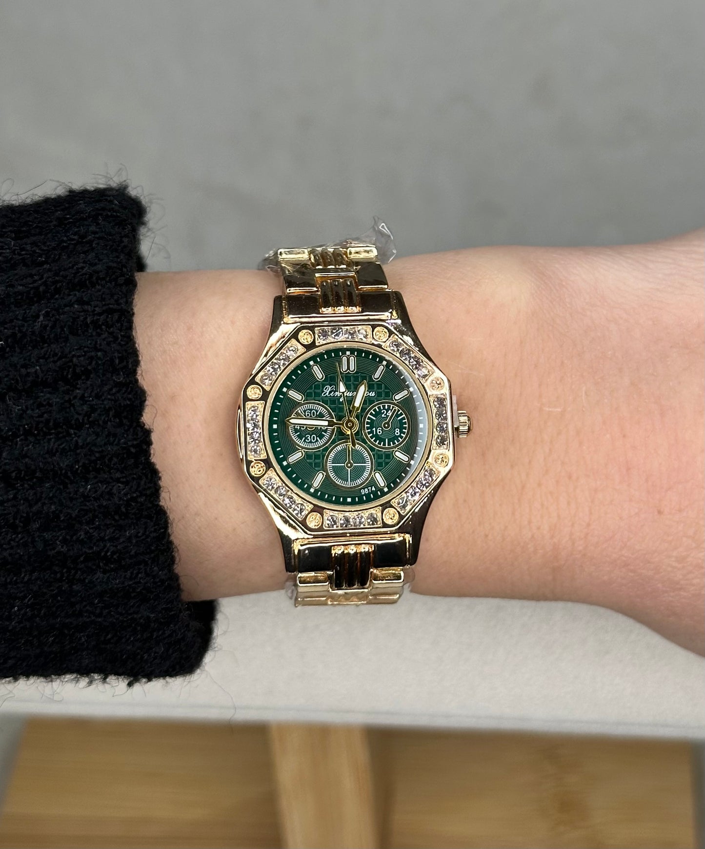 Dean Watch