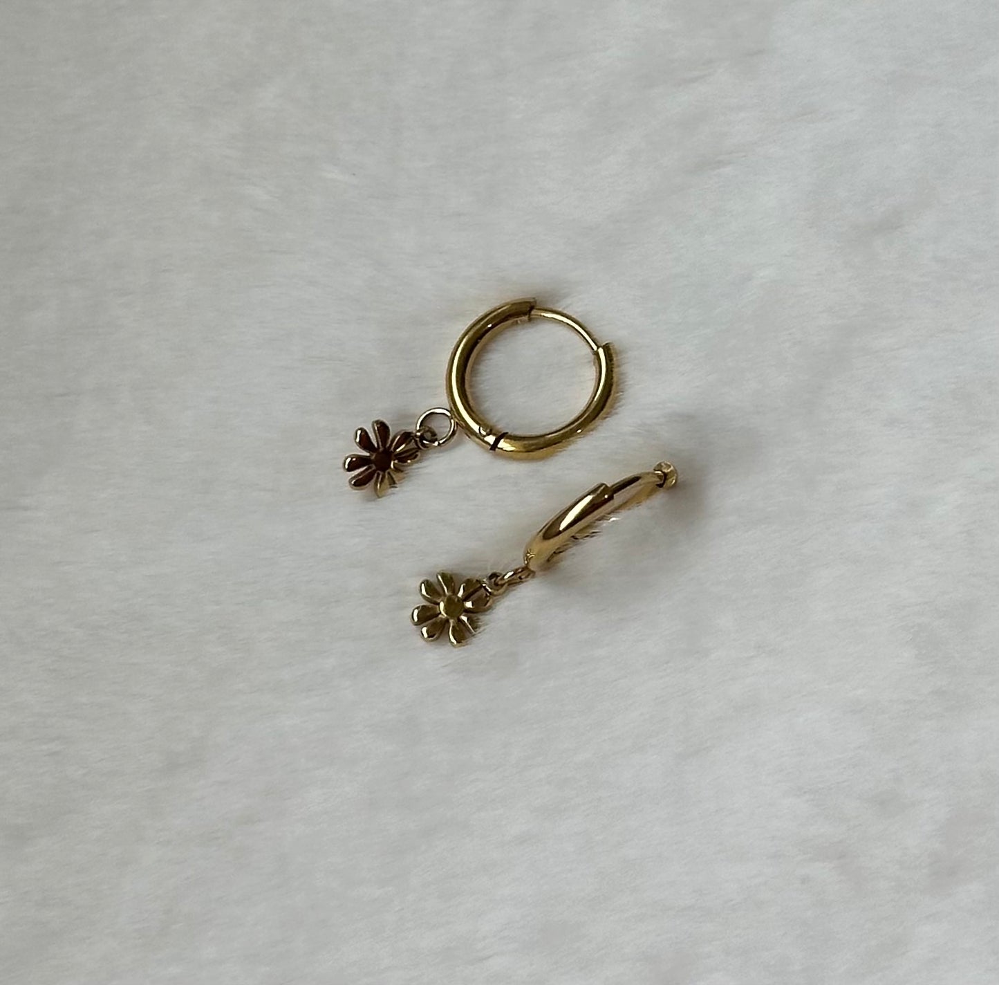 Flynn Earrings