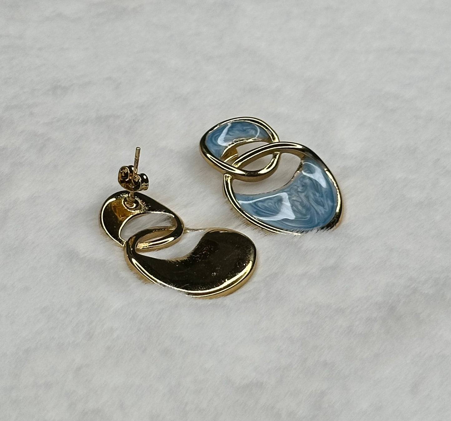 Velzy Earrings
