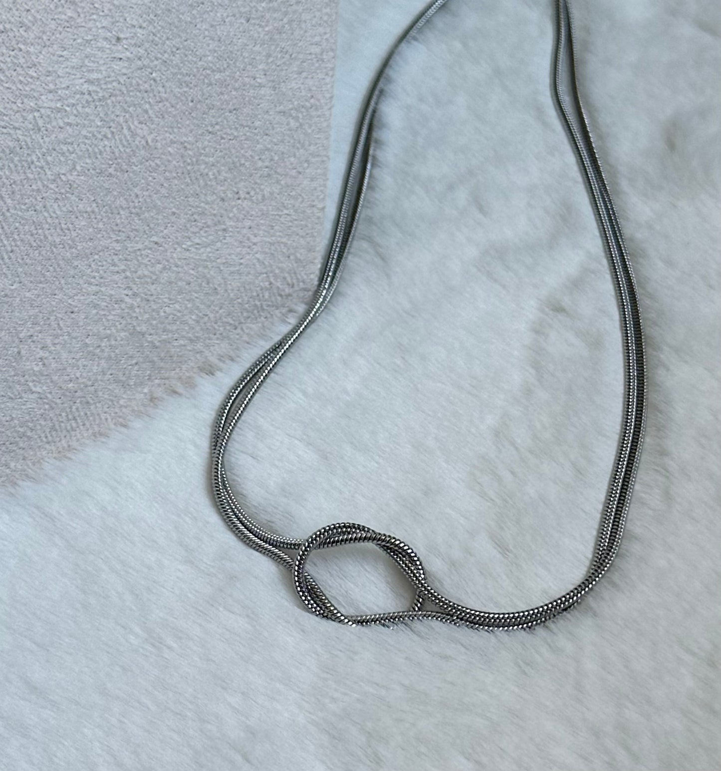 Luxley Necklace