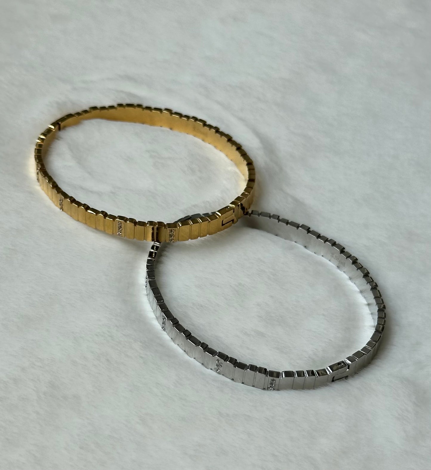 Alva Bracelet
