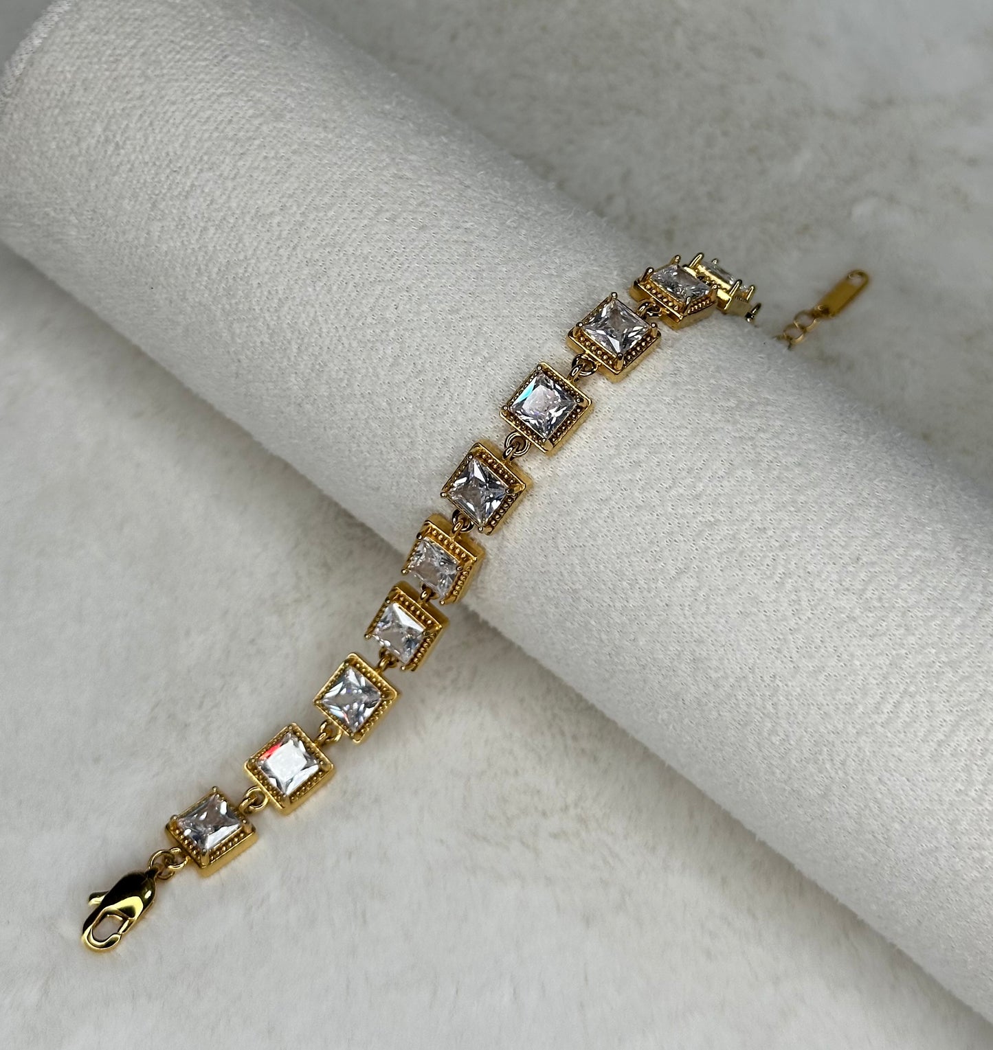 Urania Bracelet