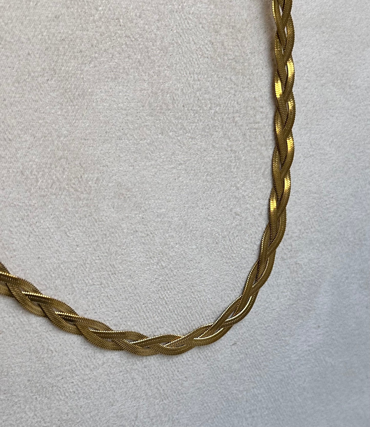 Astrid Necklace