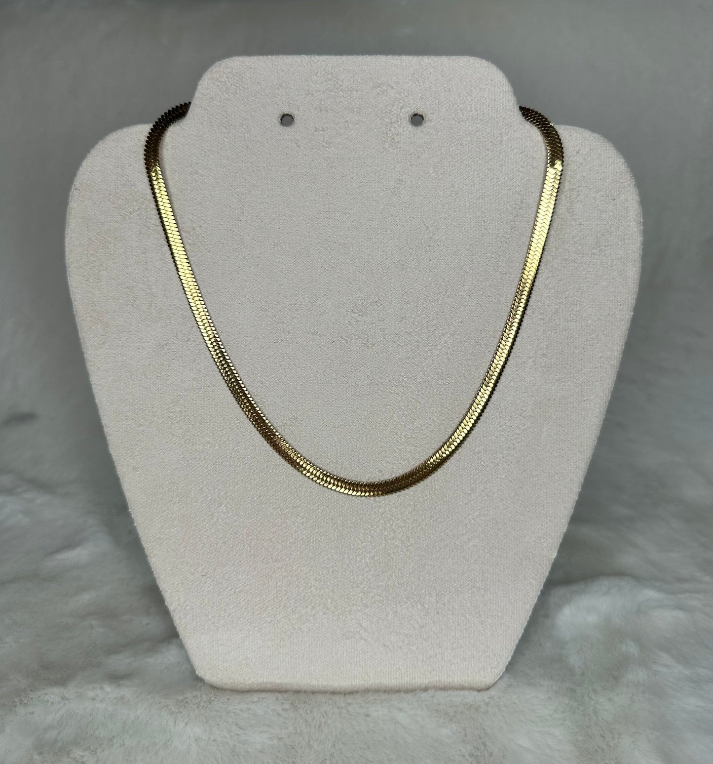 Cova Necklace