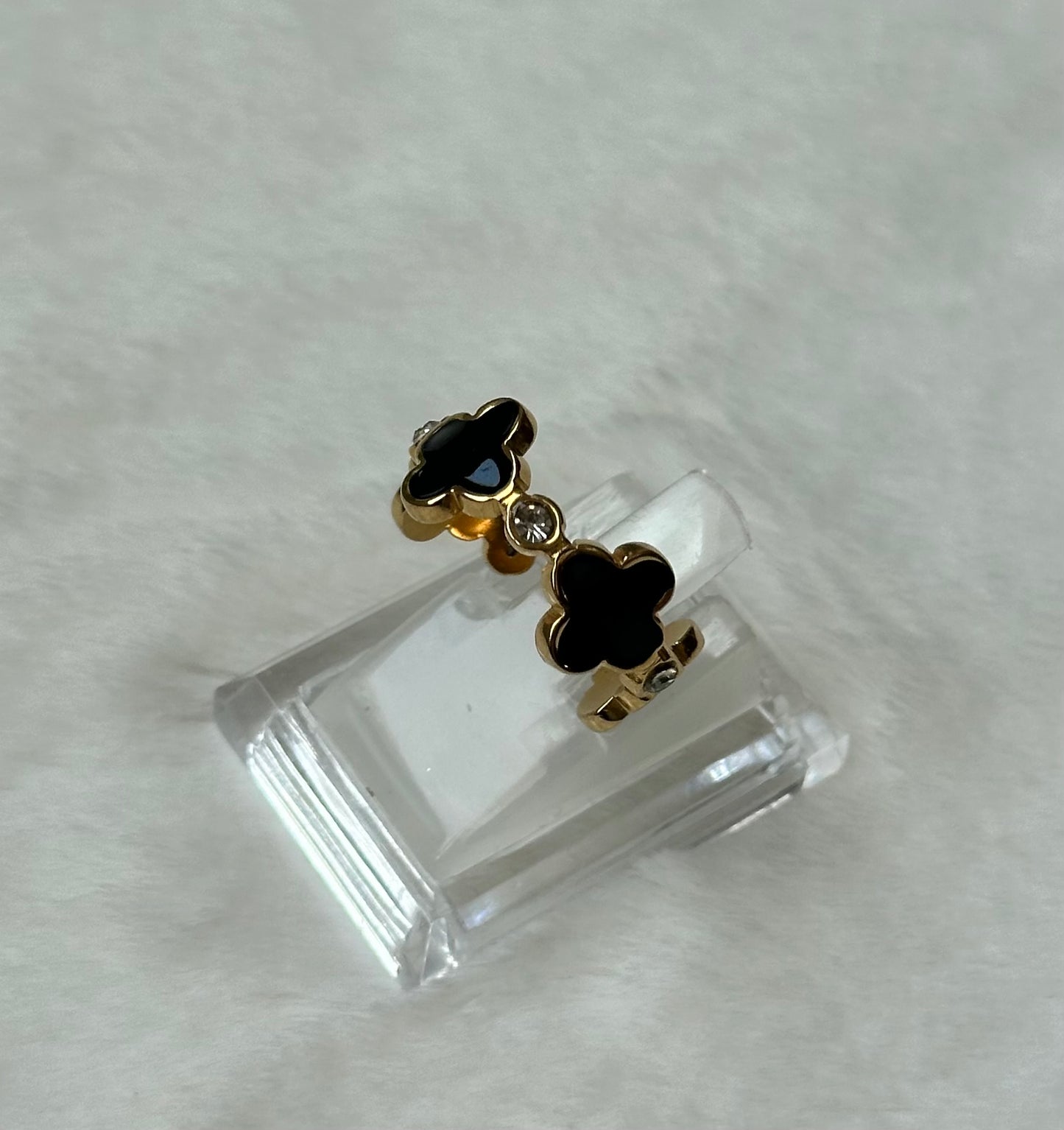 Posey Ring