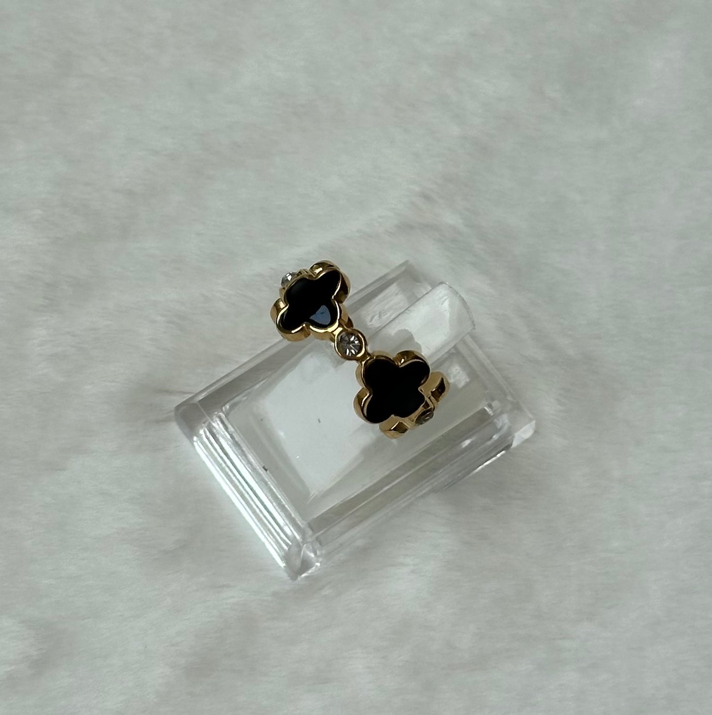 Posey Ring