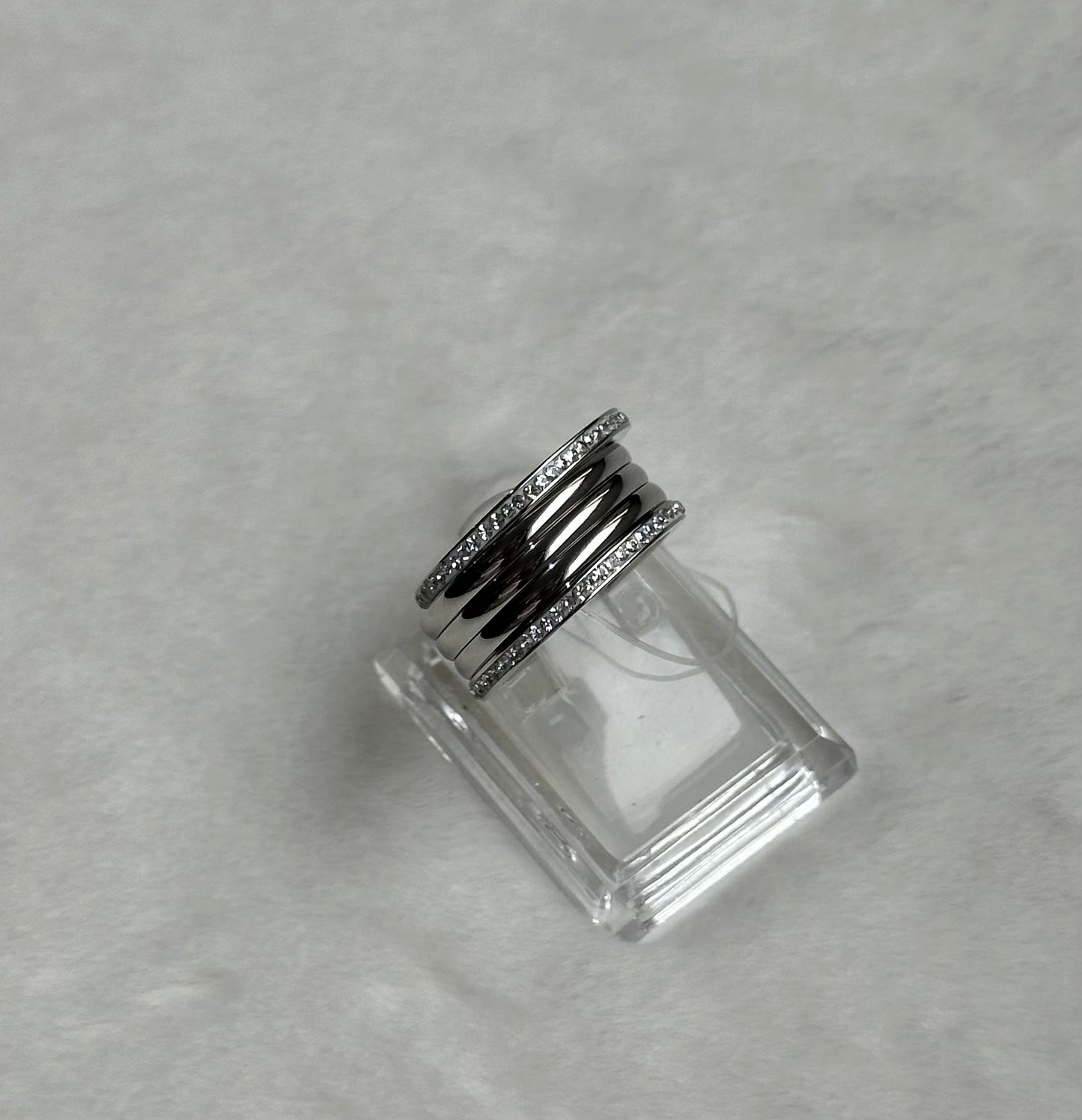 Lily Ring