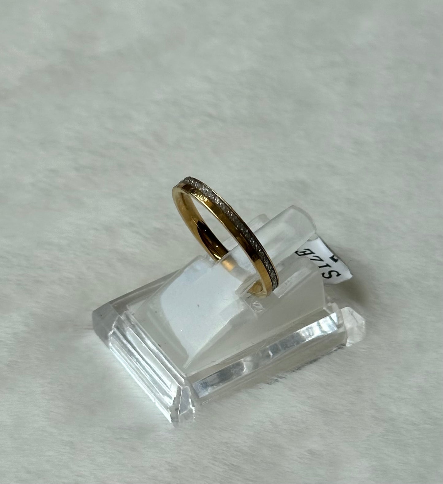 Eliot Ring