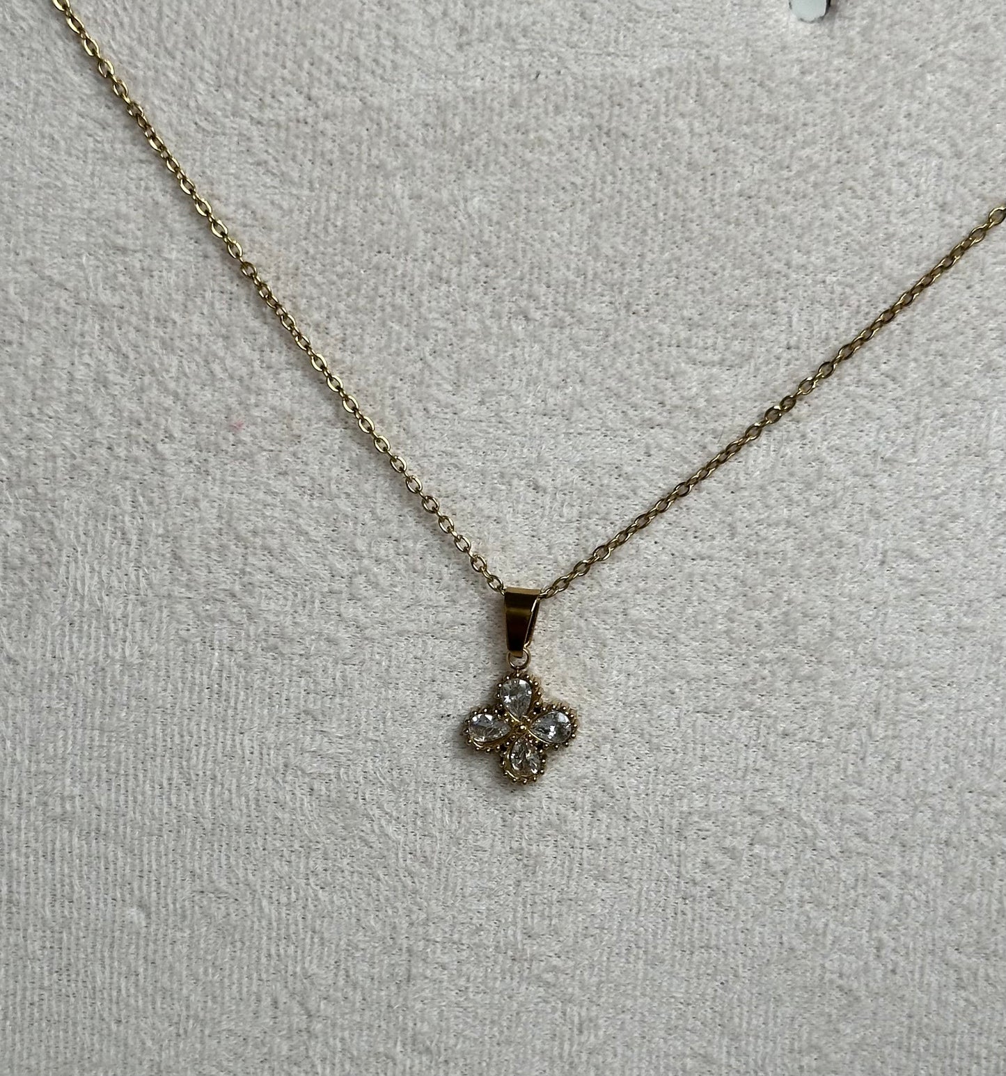Levi Necklace